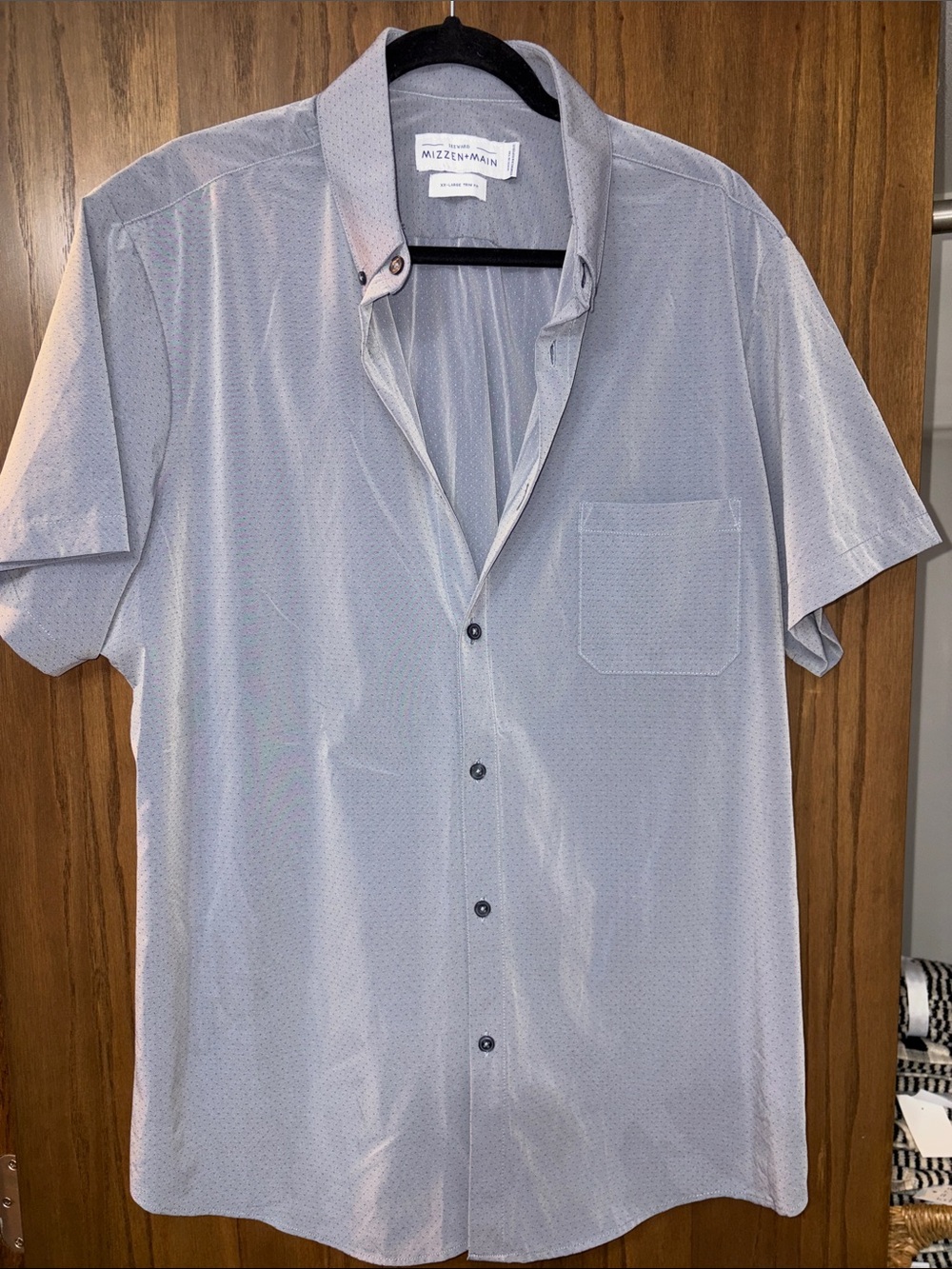 Mizzen+Main Light Blue Short Sleeve Button-Down Shirt